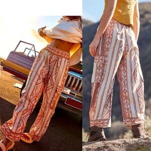 Free People Movement Visionary Printed Pants Elastic Waist Geo Print Ivory Rust